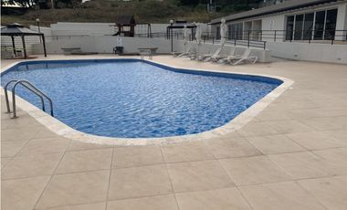 Hermoso apartamento con terraza en Villa Lucre (amoblado)