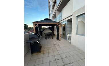 Hermoso apartamento con terraza en Villa Lucre (amoblado)