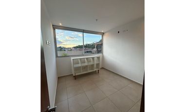 Hermoso apartamento con terraza en Villa Lucre (amoblado)