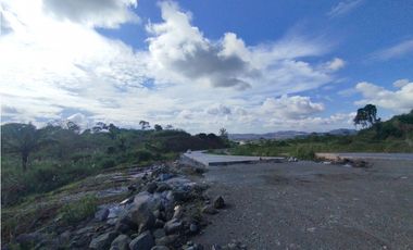 Se vende terreno en Calzada Larga, Chilibre