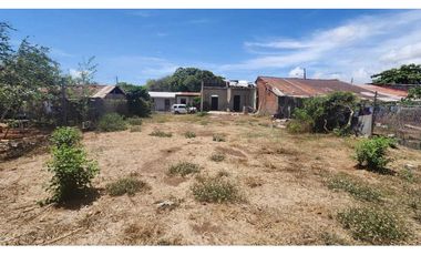 VENDO LOTE DE 500 M2, CALLE ABAJO DE CHITRÉ