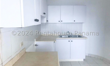 Apartamento en venta en La Alameda. Panamá. 25-817