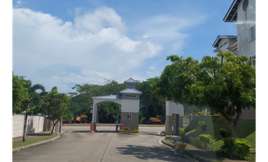 Venta de Apartamento en Playa Dorada, Arraijan