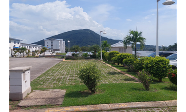 Venta de Apartamento en Playa Dorada, Arraijan