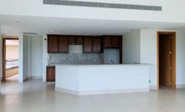 Venta de apartamento vacío en PH Altamar, Casamar, San Carlos