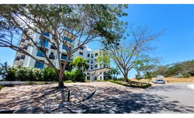 Venta de apartamento amoblado en Residencial Altamar, San Carlos