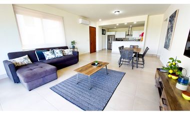 Venta de apartamento amoblado en Residencial Altamar, San Carlos