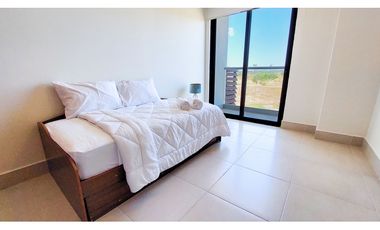 Venta de apartamento amoblado en Residencial Altamar, San Carlos