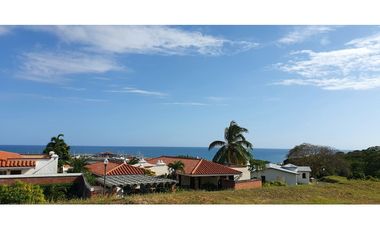 Se vende casa de playa con vista al mar en San Carlos, Panamá Oeste