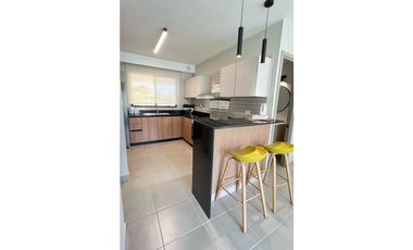 CASAS ADOSADAS EN PASEO DEL NORTE