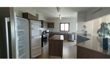 Se vende apartamento en San Carlos, Vista Mar