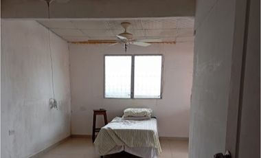 Venta de Casa en Residencial  La Castellana, San Miguelito