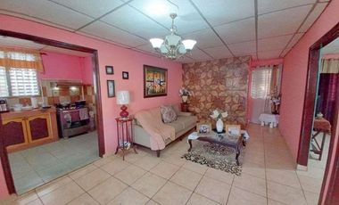 VENDO CASA USO COMERCIAL LA CHORRERA