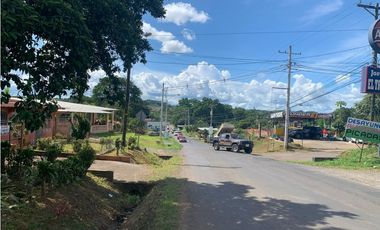 VENDO CASA USO COMERCIAL LA CHORRERA