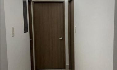 Alquiler apartamento Amoblado, PH. Greenwood Torre 100, El Bosque.