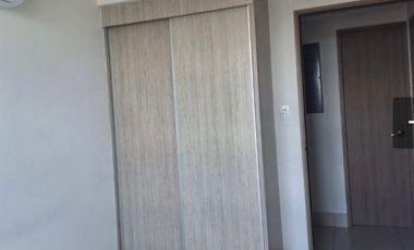 Alquiler apartamento Amoblado, PH. Greenwood Torre 100, El Bosque.