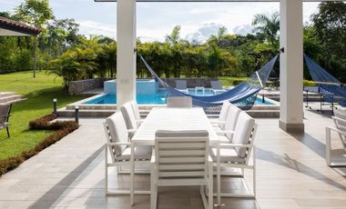 Se Alquila Casa Punta Barco Amoblada y Equipada