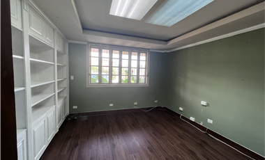 Venta de casa en La Alameda