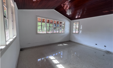 Venta de casa en La Alameda