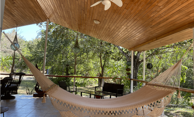 Se Vende Finca con Cabañas en San Carlos