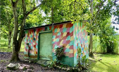 Se Vende Finca con Cabañas en San Carlos