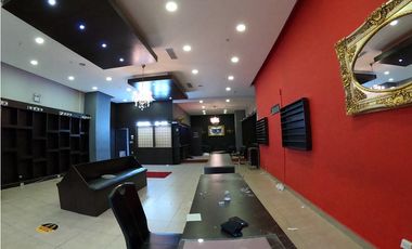 vendo local comercial en centro comercial Los Andes