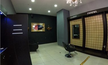 vendo local comercial en centro comercial Los Andes