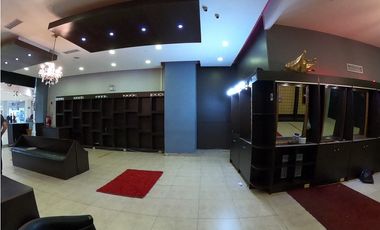 vendo local comercial en centro comercial Los Andes