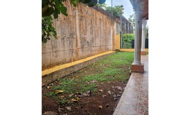 VENDO CASA EN URB. ALTOS DE MARIA LETICIA LA CHORRERA