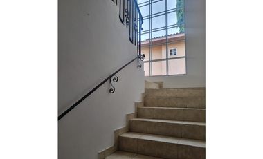 VENDO CASA EN URB. ALTOS DE MARIA LETICIA LA CHORRERA