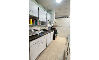 SE VENDE CASA EN VILLA LUCRE