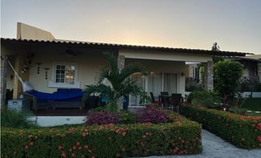 Alquiler de casa Coronado/PH. Villas Brisas de Lajas