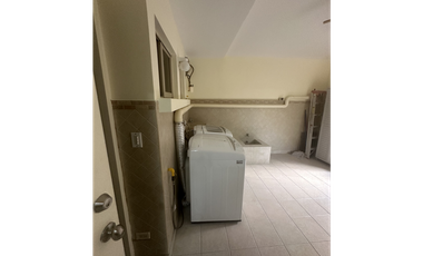 CASA EN EMBASSY GARDENS