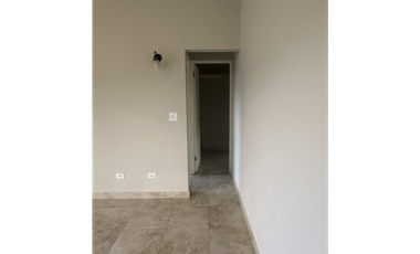 CASA EN EMBASSY GARDENS