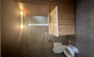 CASA EN EMBASSY GARDENS