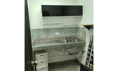 ALQUILER DE OFICINAS EN TORRE BAC 200mts2