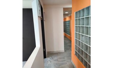 ALQUILER DE OFICINA EN TORRE BAC 102 mts2