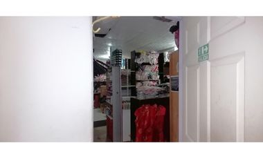 Venta de Local Comercial en el Dorado