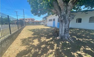 Venta de casa/David Centro/Calle 6A/ 974.72 m2