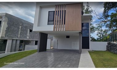 Venta de Casa  nueva  en Albrook 9      -9