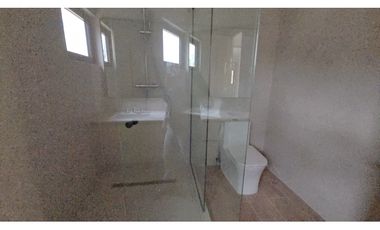 Venta de Casa  nueva  en Albrook 9      -9