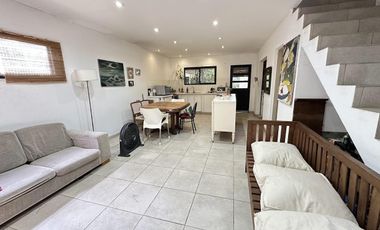 Duplex 3 ambientes en Quilmes Oeste