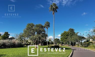 Casa en venta a la laguna, Barrio Cerrado, Escobar, GBA Norte