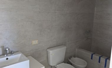 Casa en venta a la laguna, Barrio Cerrado, Escobar, GBA Norte