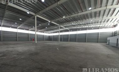 Depósito en  Garín