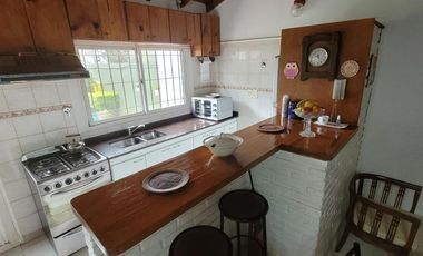 Excelente casa 4 ambientes en lote propio!!!