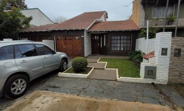 Excelente casa 4 ambientes en lote propio!!!