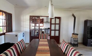 Casa en barrio la Campiña