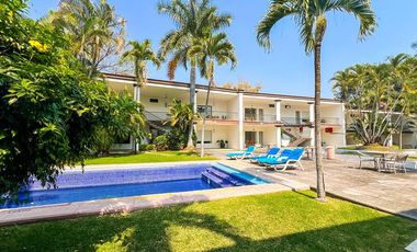 VENTA 2 EDIFICIOS CON USO HOTEL EN CUERNAVACA MORELOS