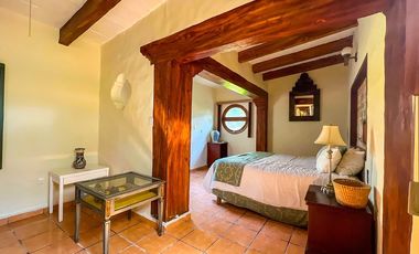 VENTA 2 EDIFICIOS CON USO HOTEL EN CUERNAVACA MORELOS